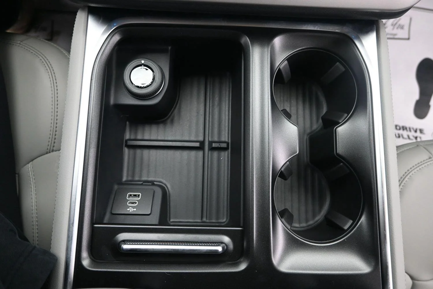 New 2027 Nocturnal Blue Metallic Ford MAX Active image 31