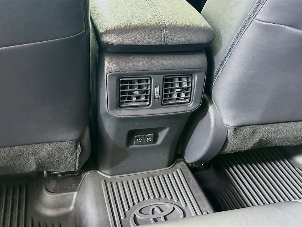 Used 2019 Midnight Black Metallic Toyota Limited image 27
