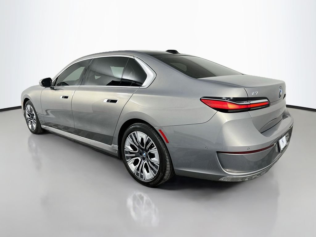 Certified Used 2024 Oxide Grey Met BMW xDrive60 image 7