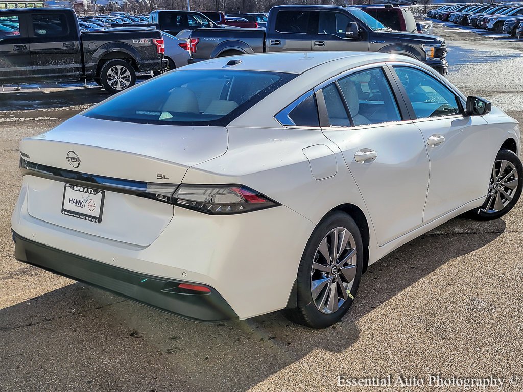 New 2026 Aspen White Tricoat Nissan SL image 6