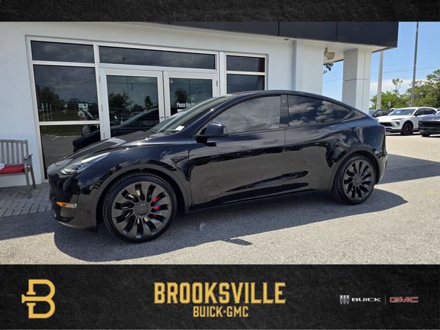 2022 Tesla Model Y Performance Dual Motor All-Wheel Drive's photo