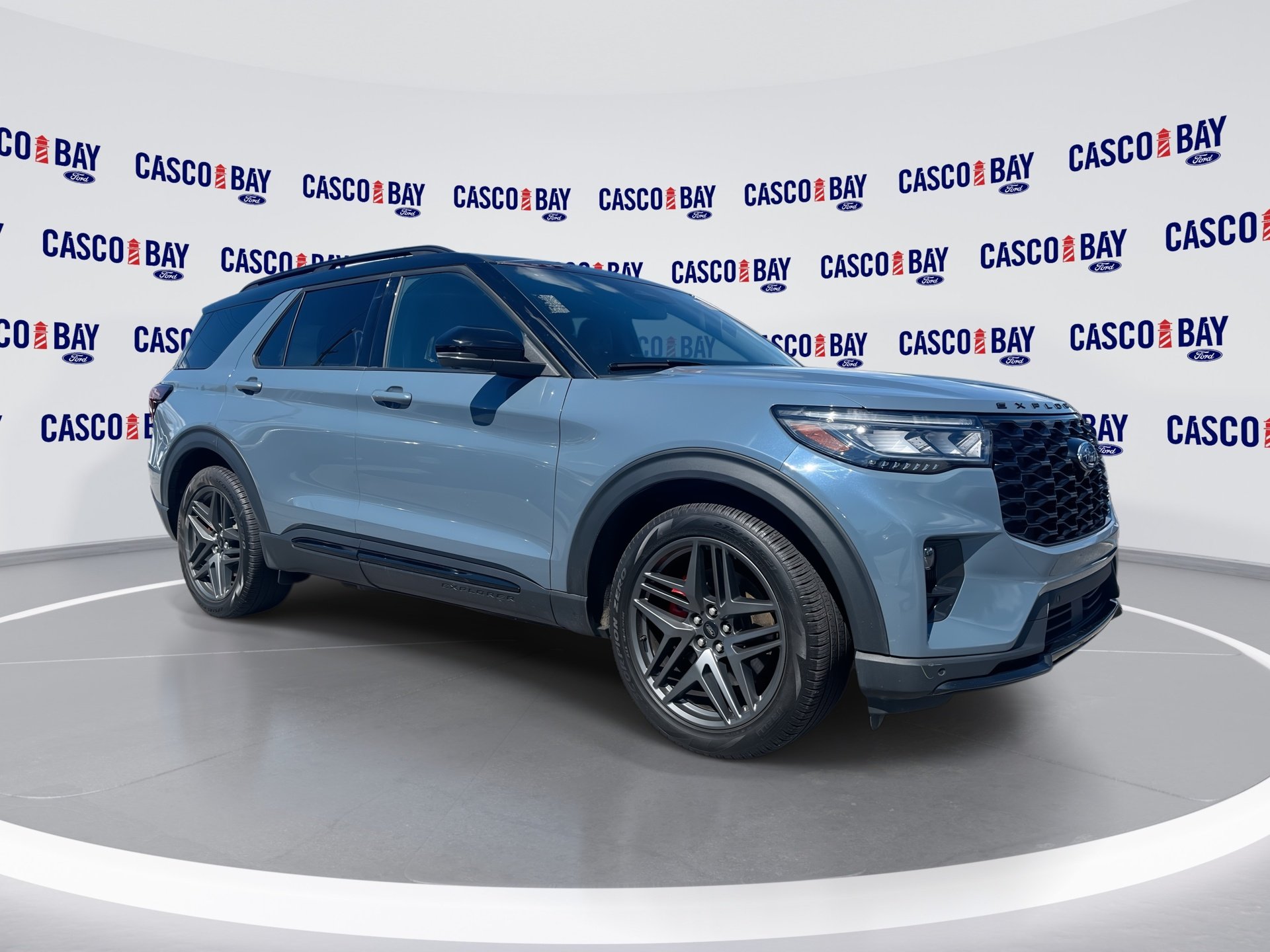 2025 Ford Explorer ST 4WD (PL535)'s photo