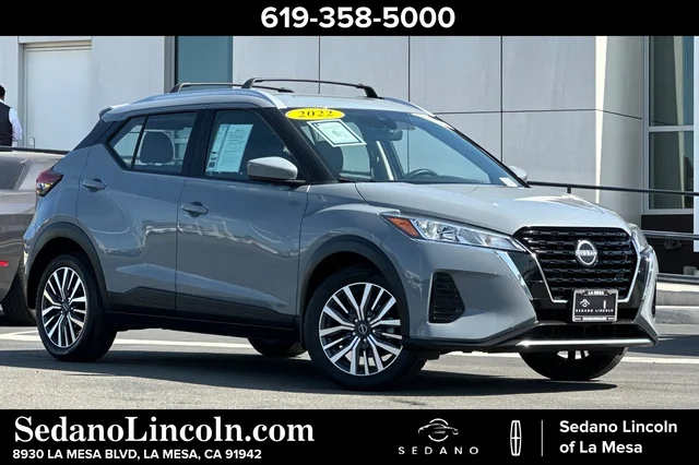 2022 Nissan Kicks SV