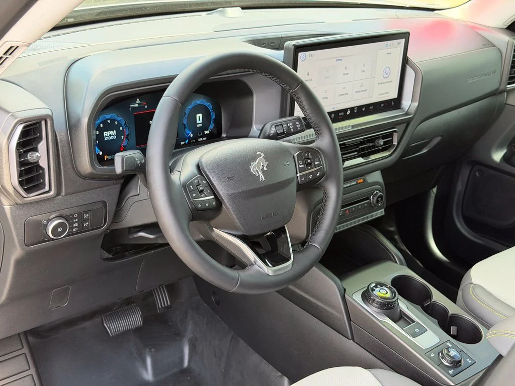 Used 2026 Gray Ford Badlands image 10