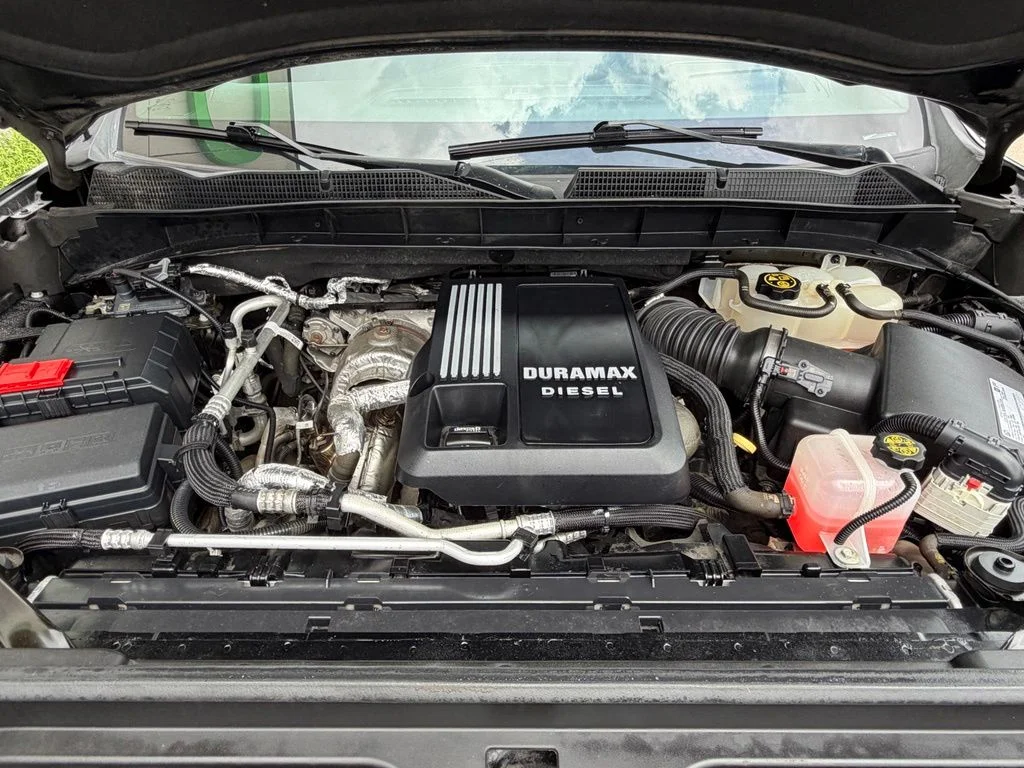 Used 2020 Black GMC Denali image 7