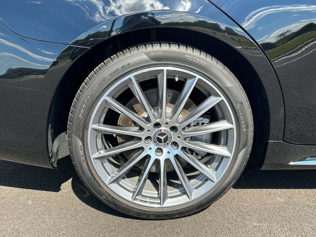New 2026 Black Mercedes-Benz S580 image 73