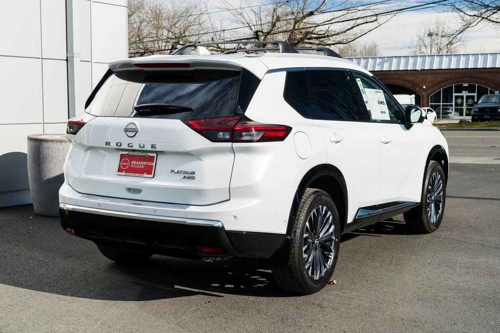 New 2026 Everest White Pearl TriCoat Nissan Platinum image 6