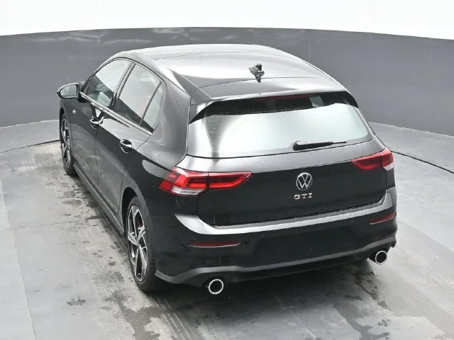 Certified Used 2026 Black Volkswagen SE image 10
