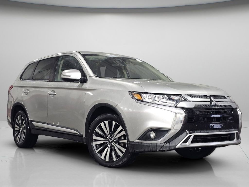 Used 2020 Mitsubishi Outlander SE with VIN JA4AZ3A38LZ021581 for sale in Bountiful, UT