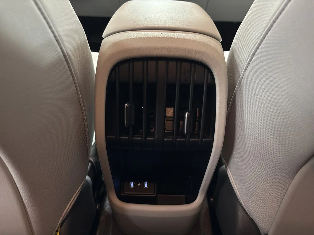 Certified Used 2024 Blue Hyundai SEL image 28