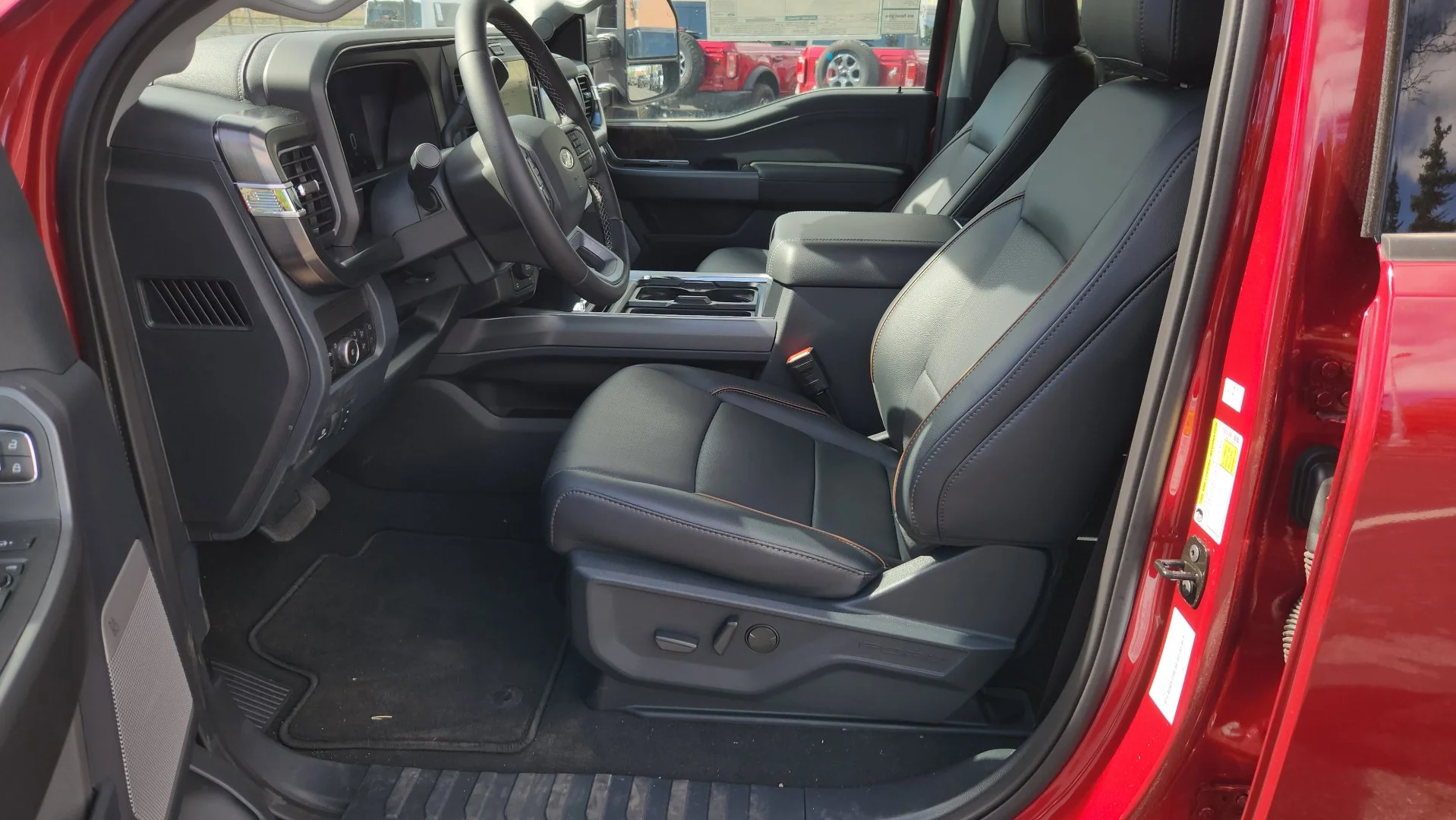 2025 Ford F-350 Super Duty Lariat - Photo 23