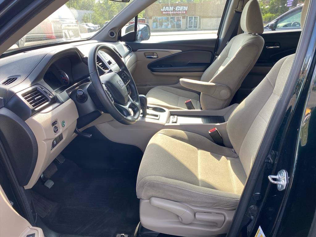 Used 2019 Black Forest Pearl Honda LX image 9