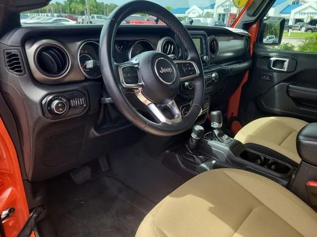 Used 2020 Orange Jeep Sport image 18