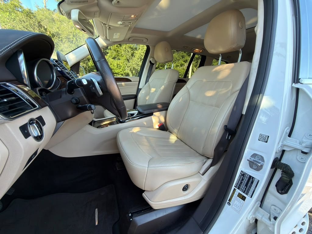 Used 2019 White Mercedes-Benz GLS 450 image 12