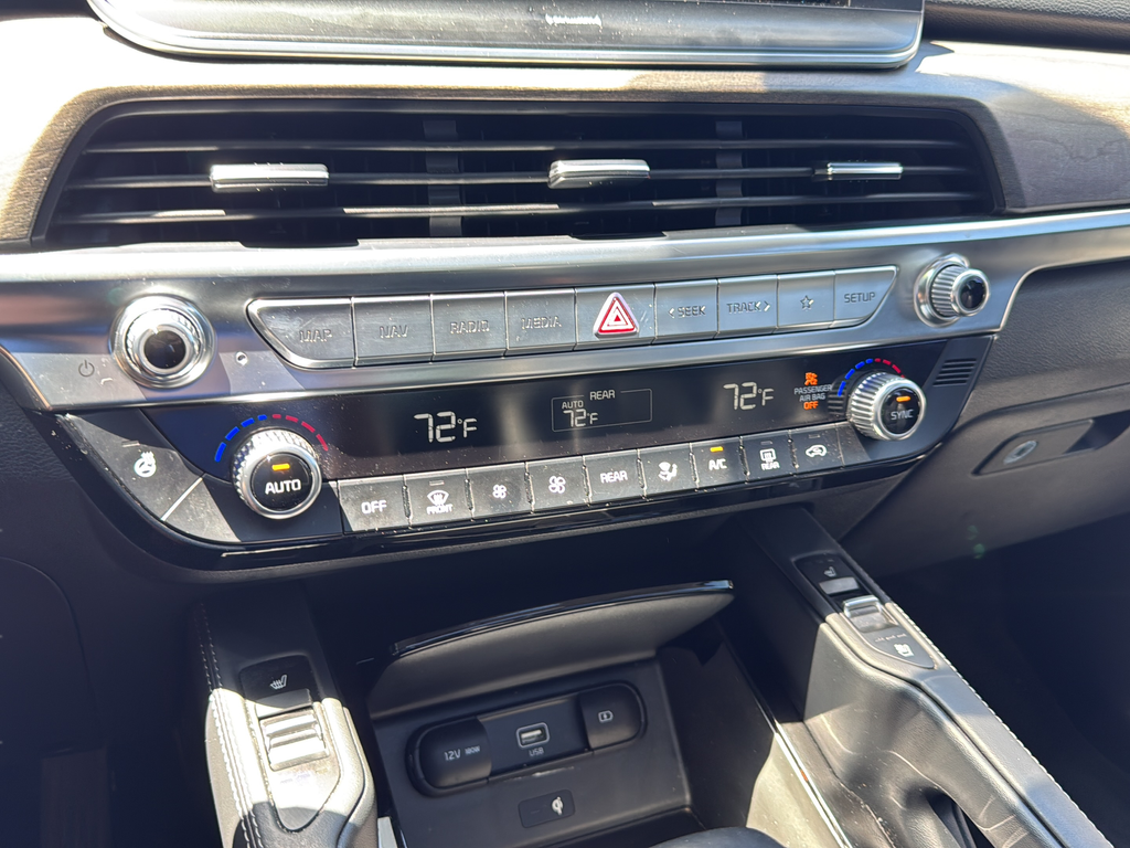 Used 2021 Green Kia EX image 23