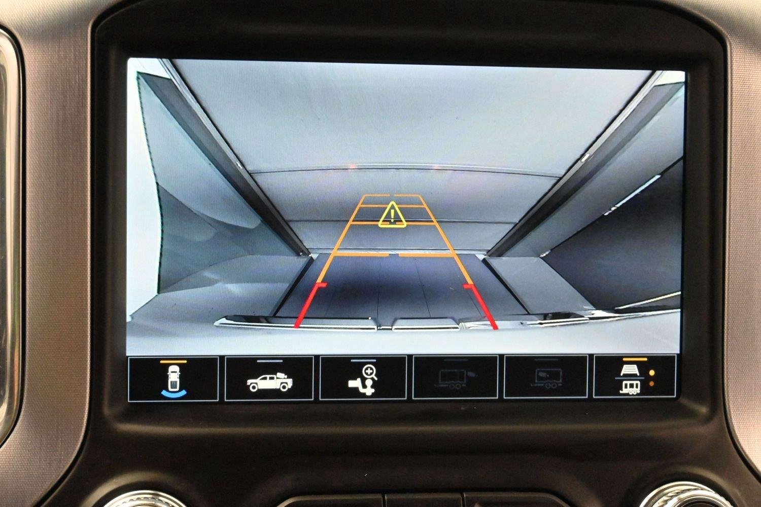 Used 2020 Summit White GMC Elevation image 22
