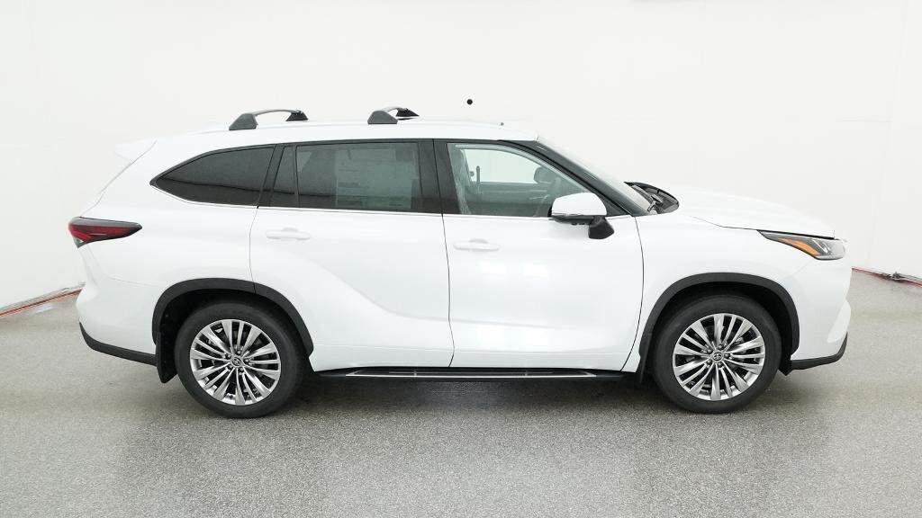 New 2026 Wind Chill Pearl Toyota Platinum image 14