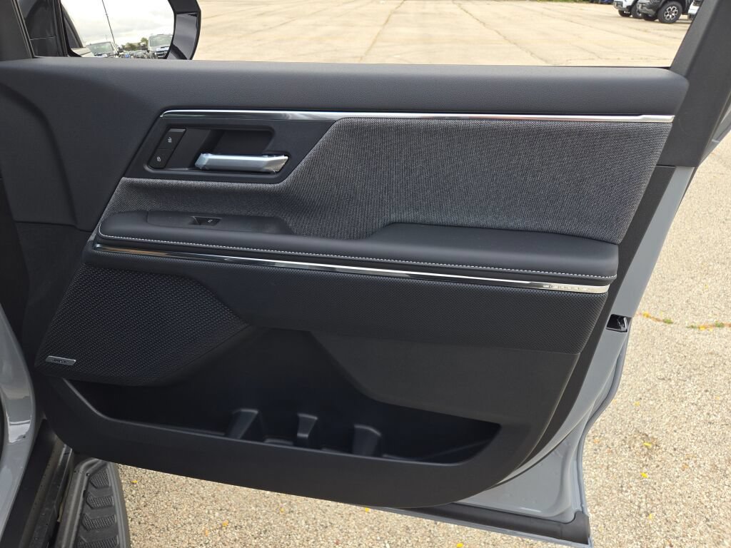 2026 GMC Sierra EV Elevation - Photo 15