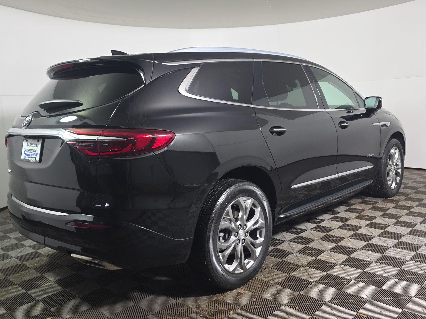 Used 2020 Ebony Twilight Metallic Buick Avenir image 10