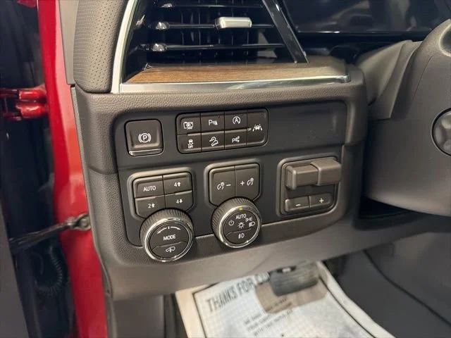 2026 Chevrolet Suburban High Country - Photo 21