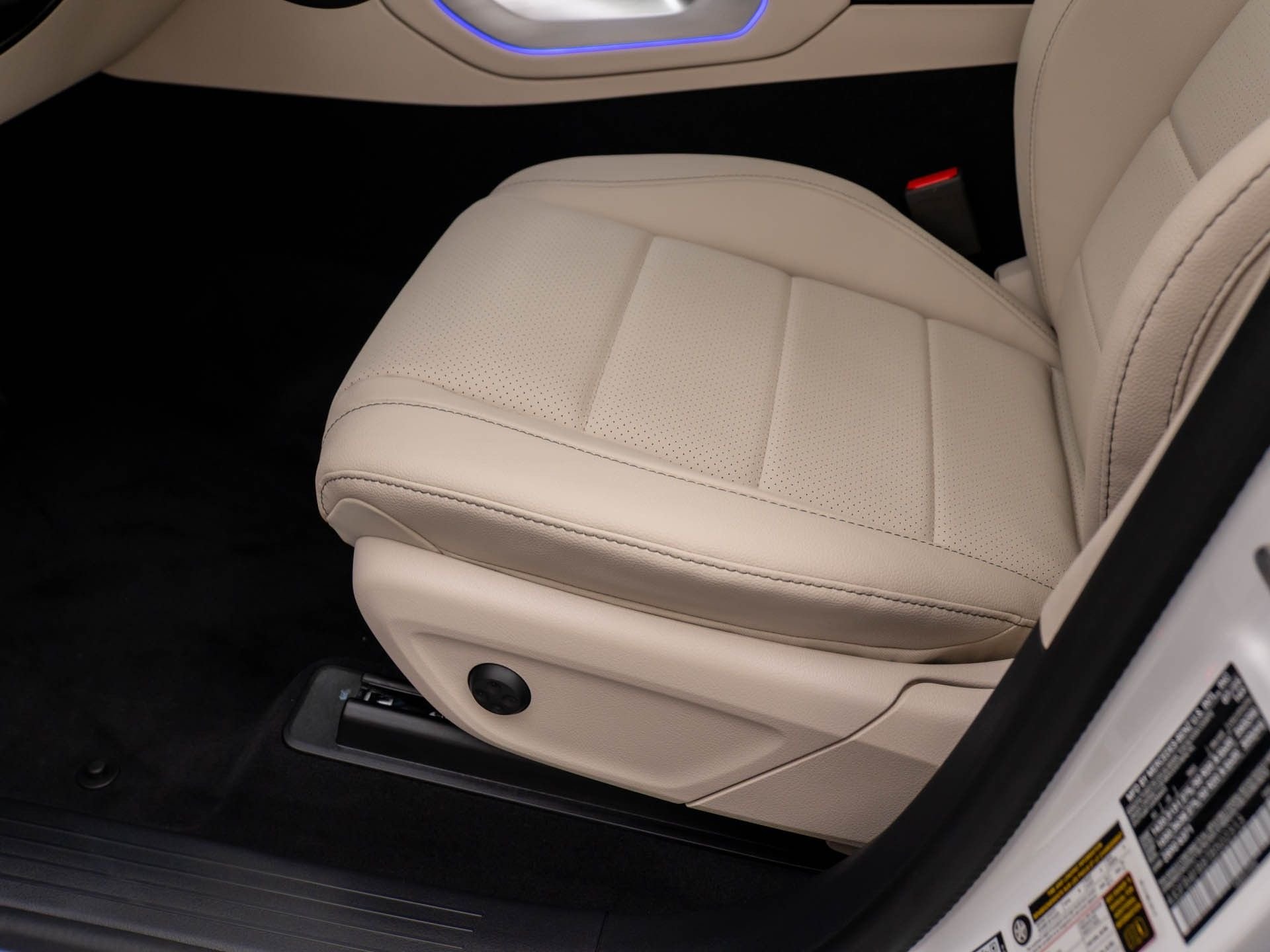 Certified Used 2026 White Mercedes-Benz GLE 350 image 15