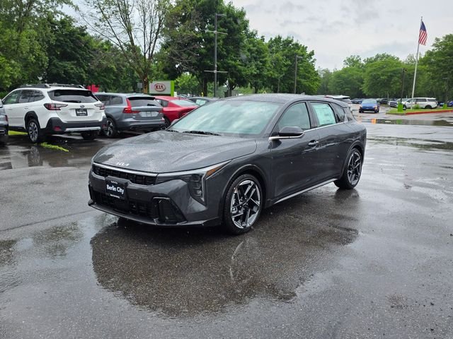 2026 Kia K4 GT-Line - Photo 3