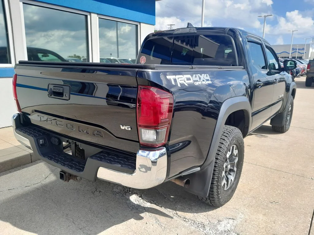 Used 2018 Black Toyota TRD Off-Road image 8