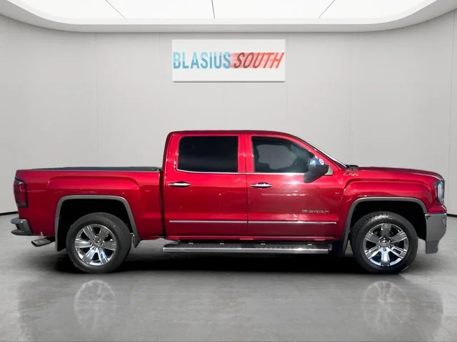 Used 2018 Red GMC SLT image 2