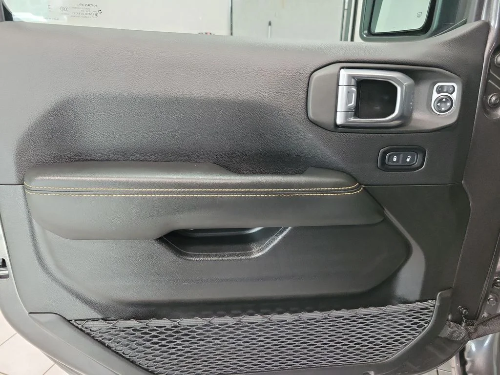 Used 2024 Gray Jeep Sahara 4xe image 33