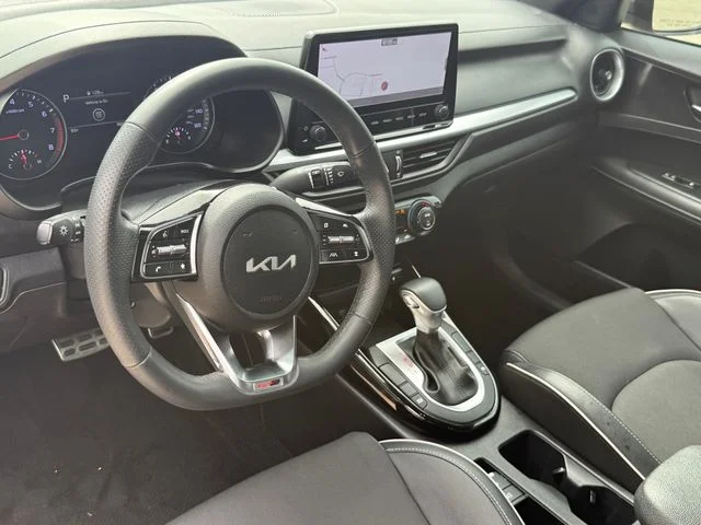 Used 2022 Gray Kia GT-Line image 10