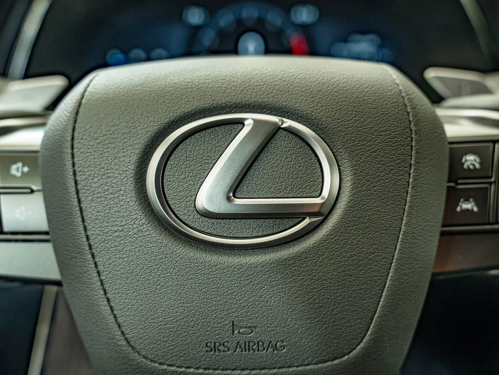 New 2026 Eminent White Pearl Lexus 350 Luxury image 21