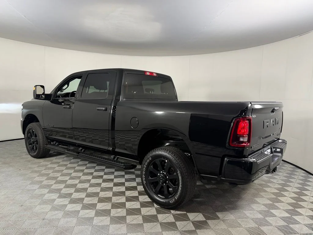 Certified Used 2025 Black Ram Big Horn image 10