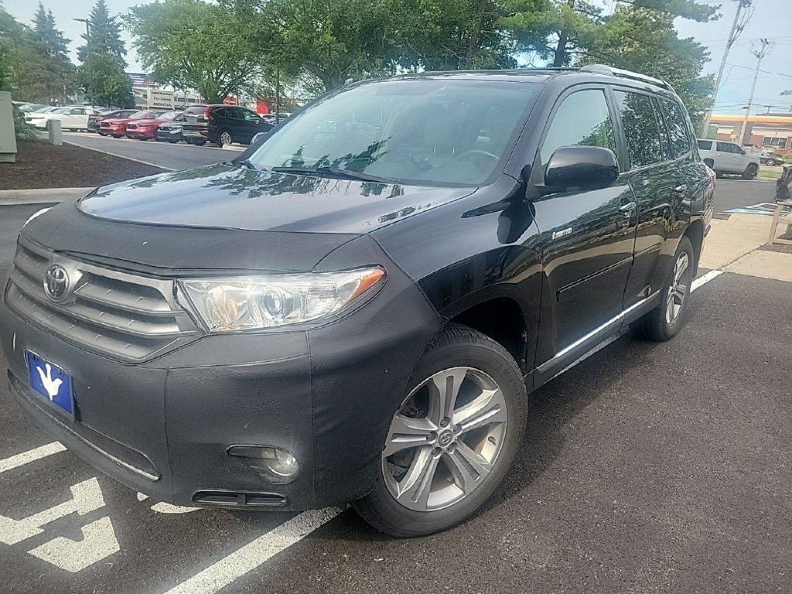 Used 2013 Black Toyota Limited image 3