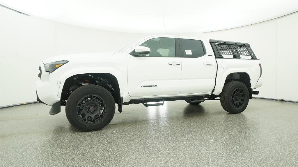 2026 Toyota Tacoma SR5 - Photo 18