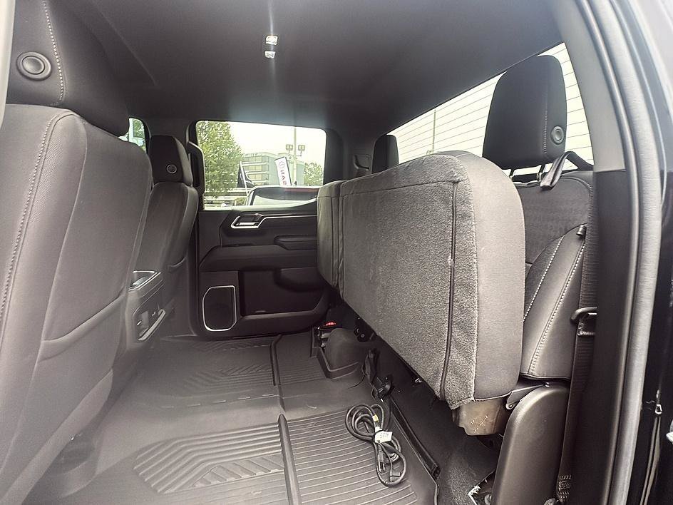 Used 2022 Black Chevrolet RST image 15