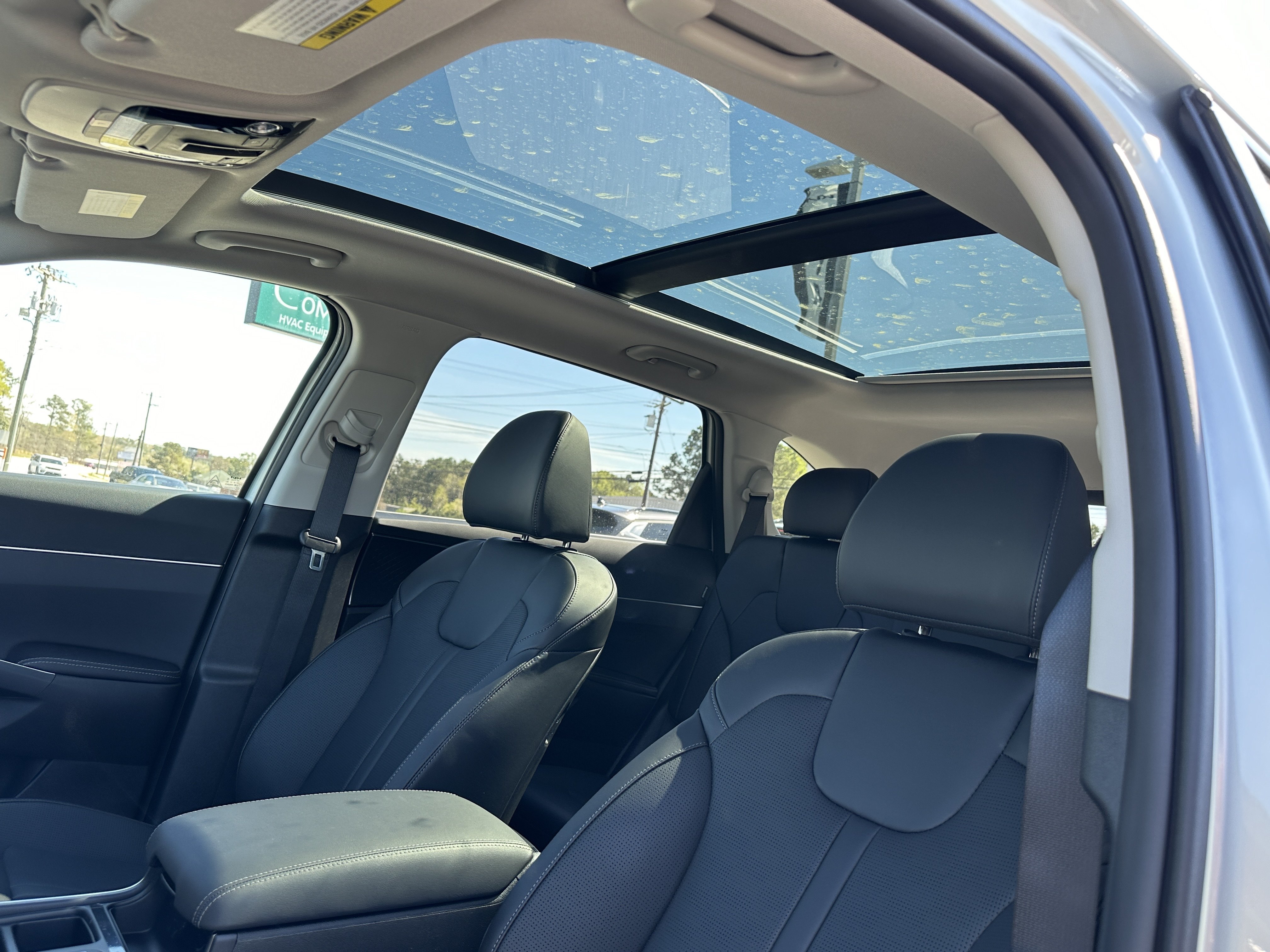New 2026 Ivory Silver Kia S image 29