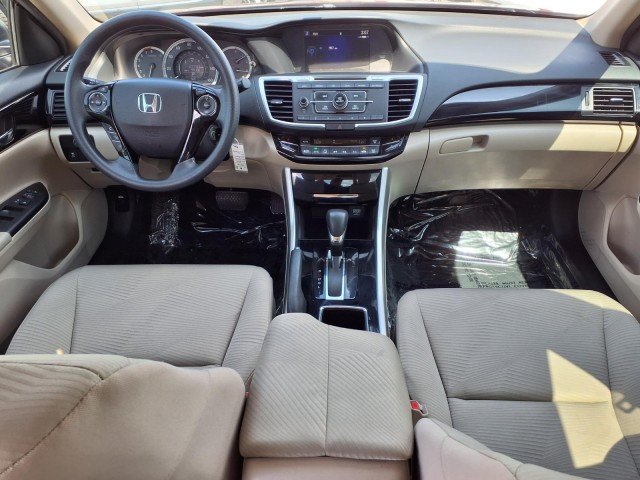 2016 Honda Accord LX - Photo 8