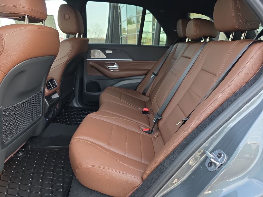 Certified Used 2026 Gray Mercedes-Benz GLE 450 image 14