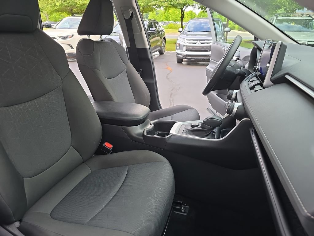 Certified Used 2025 Silver Toyota XLE image 13