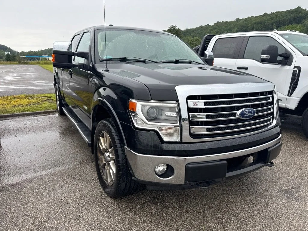 Used 2013 Tuxedo Black Metallic Ford Lariat image 11