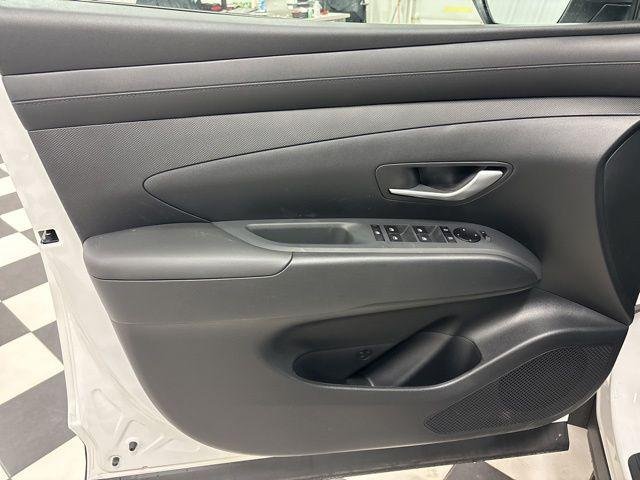 New 2026 White Hyundai SEL AWD image 10