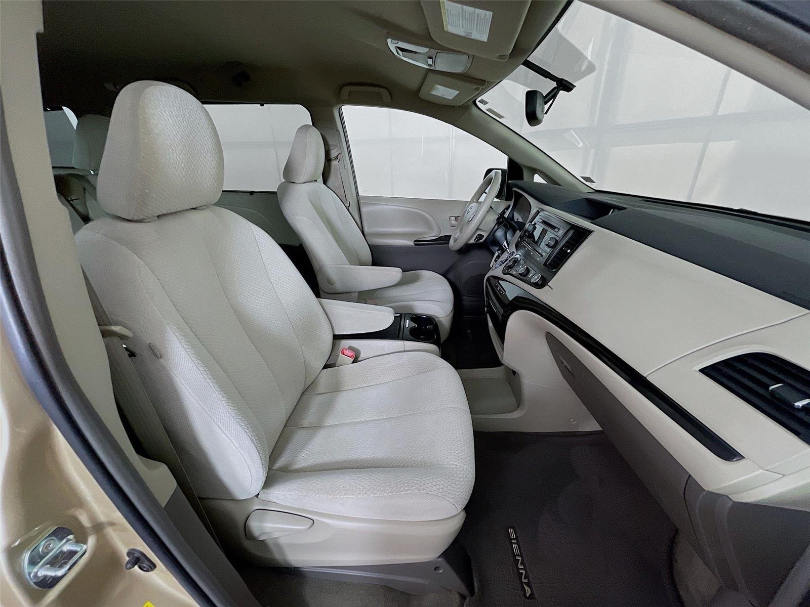 Used 2011 Sandy Beach Metallic Toyota LE image 30