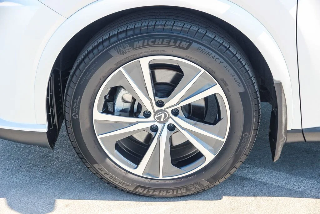 Certified Used 2023 EMINENT WHITE PEARL Lexus 350 Premium image 11