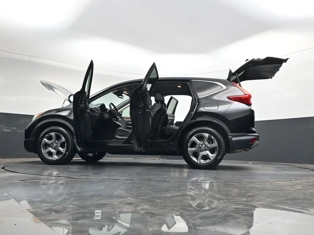 Used 2018 Crystal Black Pearl Honda EX-L image 44