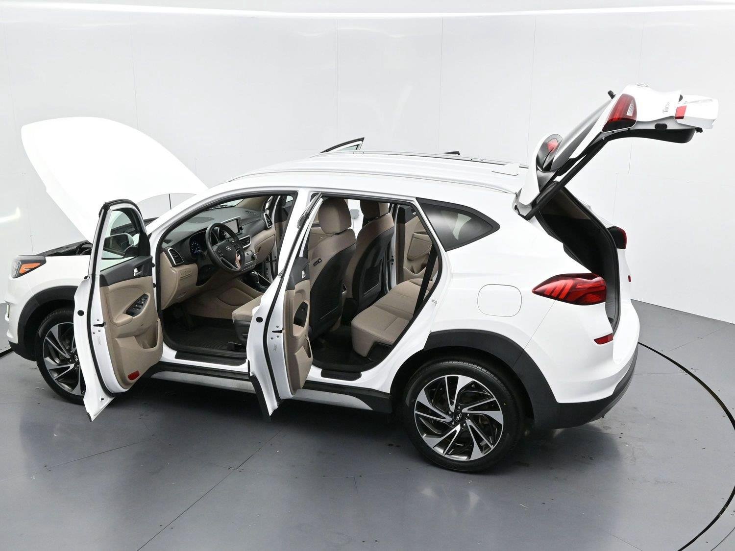 Used 2021 White Cream Hyundai Sport image 42