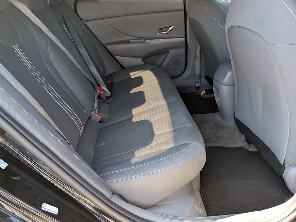 Used 2024 Black Hyundai Blue image 17