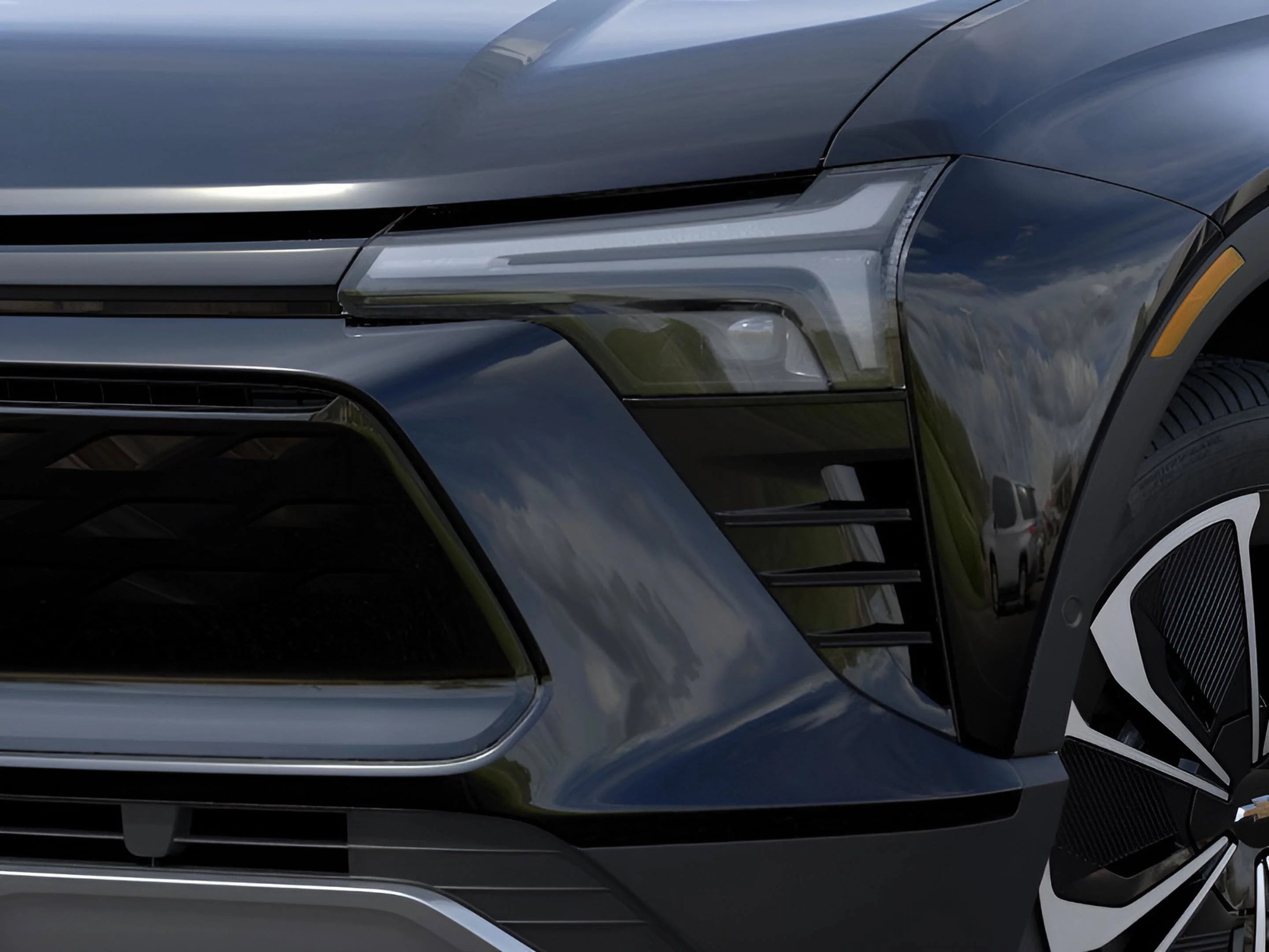New 2025 Black Chevrolet LT image 28