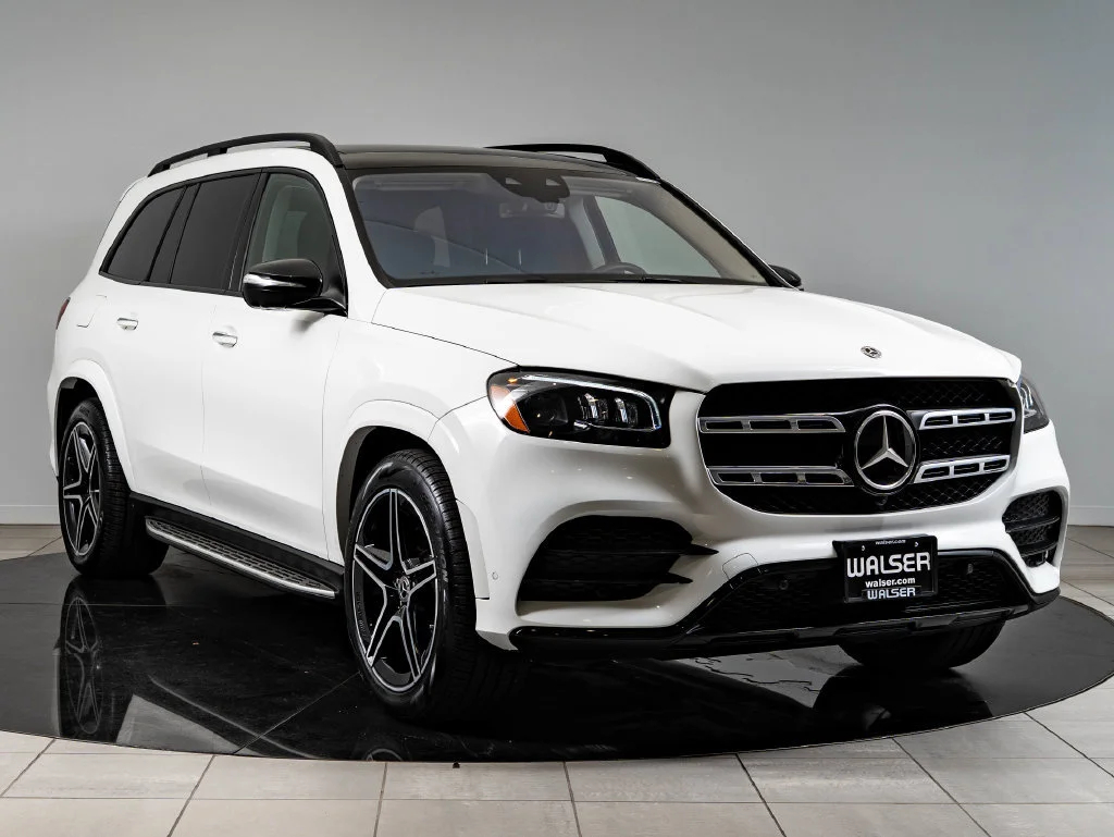 Used 2023 Polar White Mercedes-Benz GLS 580 image 12