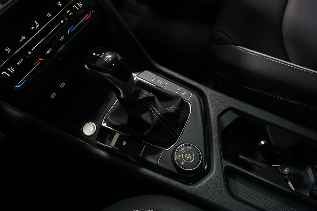 New 2026 Black Volkswagen 1.5T SEL image 16