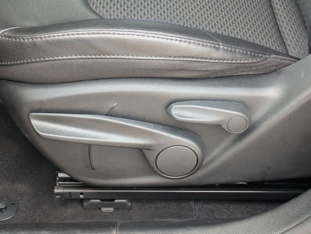 Used 2023 Gray Jeep Latitude image 14